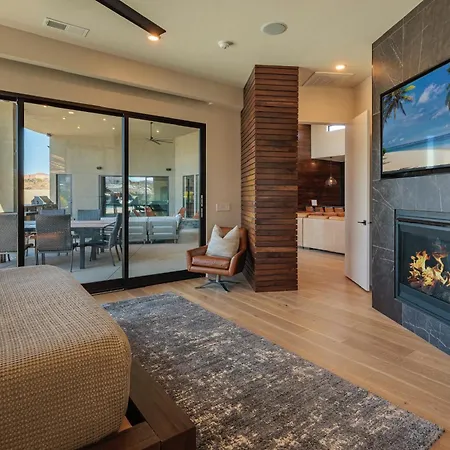 5-Bedroom Home With Private Amenities